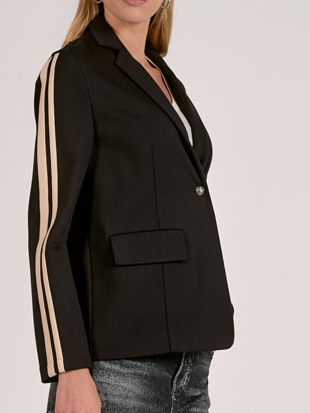 NWT Elan Black Track Stripe Blazer
